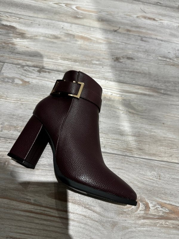 Burgundy buckle hot sale boots